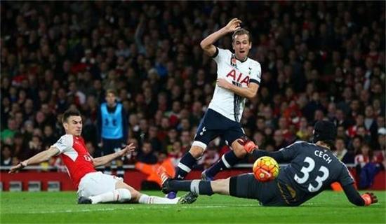 边路的进攻 边路的进攻