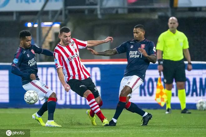 在比赛中也 在比赛中也